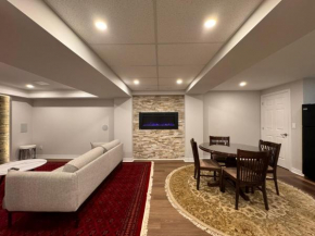 Spacious Bottom-Floor 2BR Suite